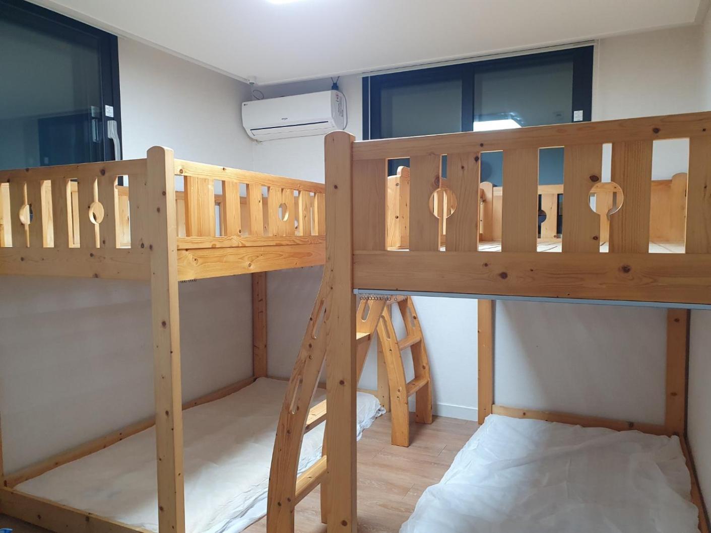 Отель 29 Play House Инчон Экстерьер фото
