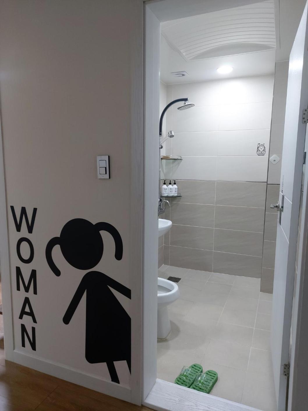 Отель 29 Play House Инчон Экстерьер фото